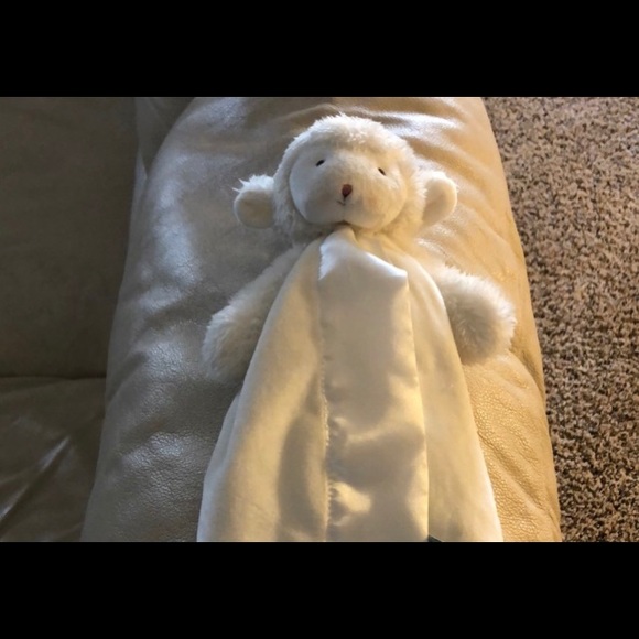 Bunnies by the Bay Baby wrist Blanket White Sheep - Picture 4 of 9